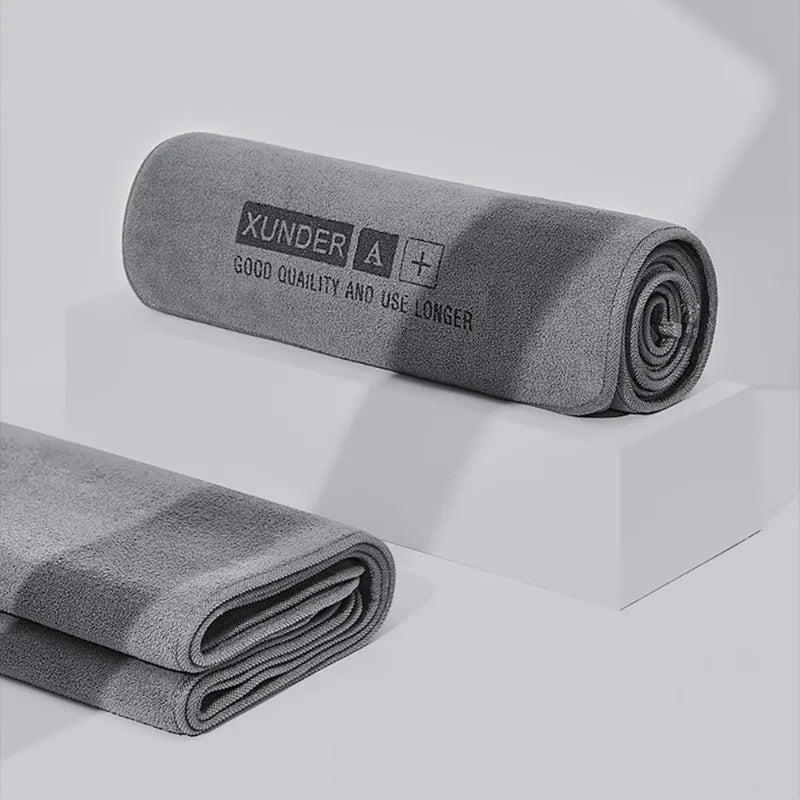 DryMaster Pro™ | Premium Microfiber Drying Towel